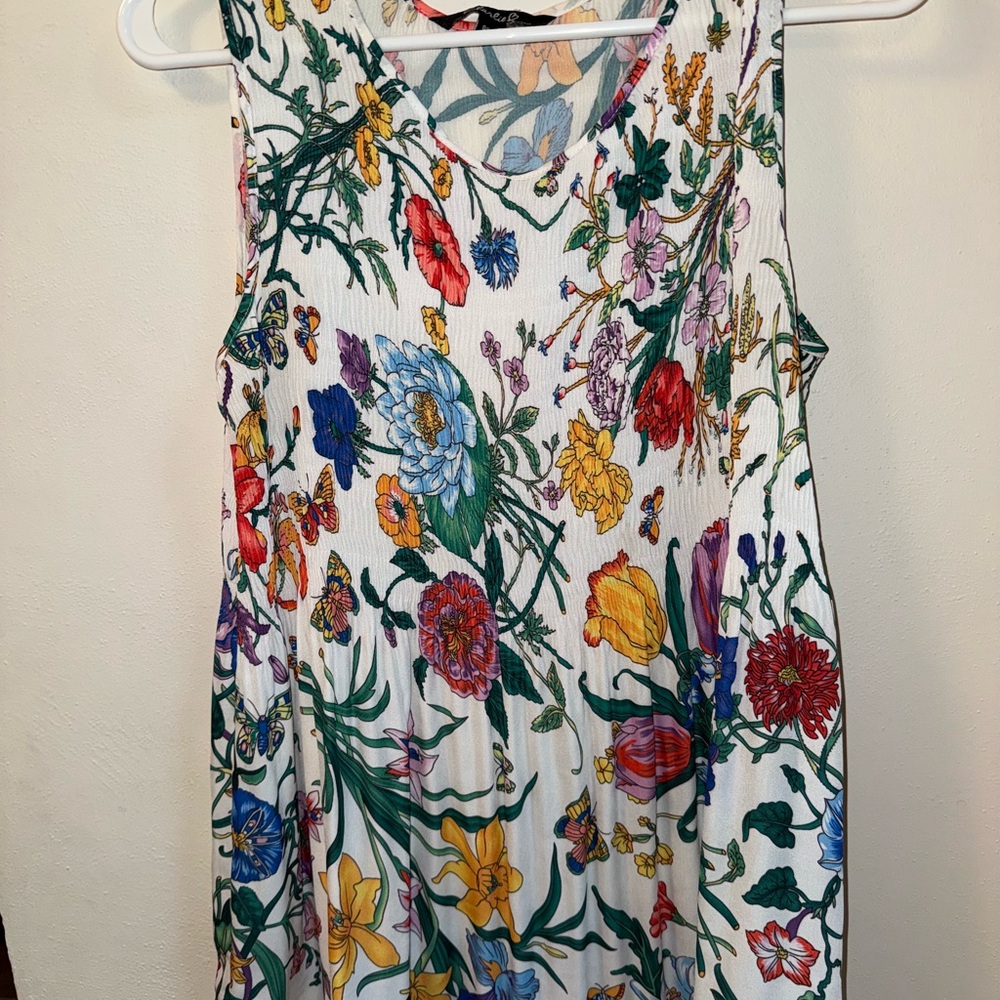 CHARLIE B Multicolor Floral Top
